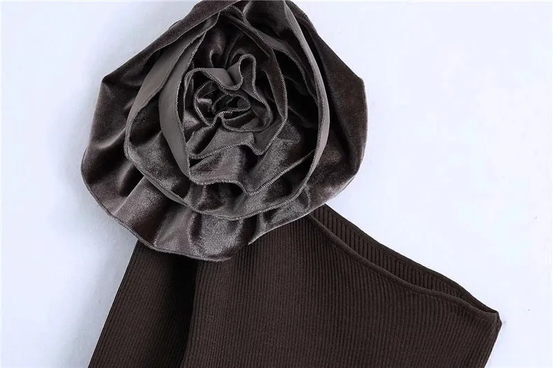 VELVET FLORAL DETAIL BLOUSE